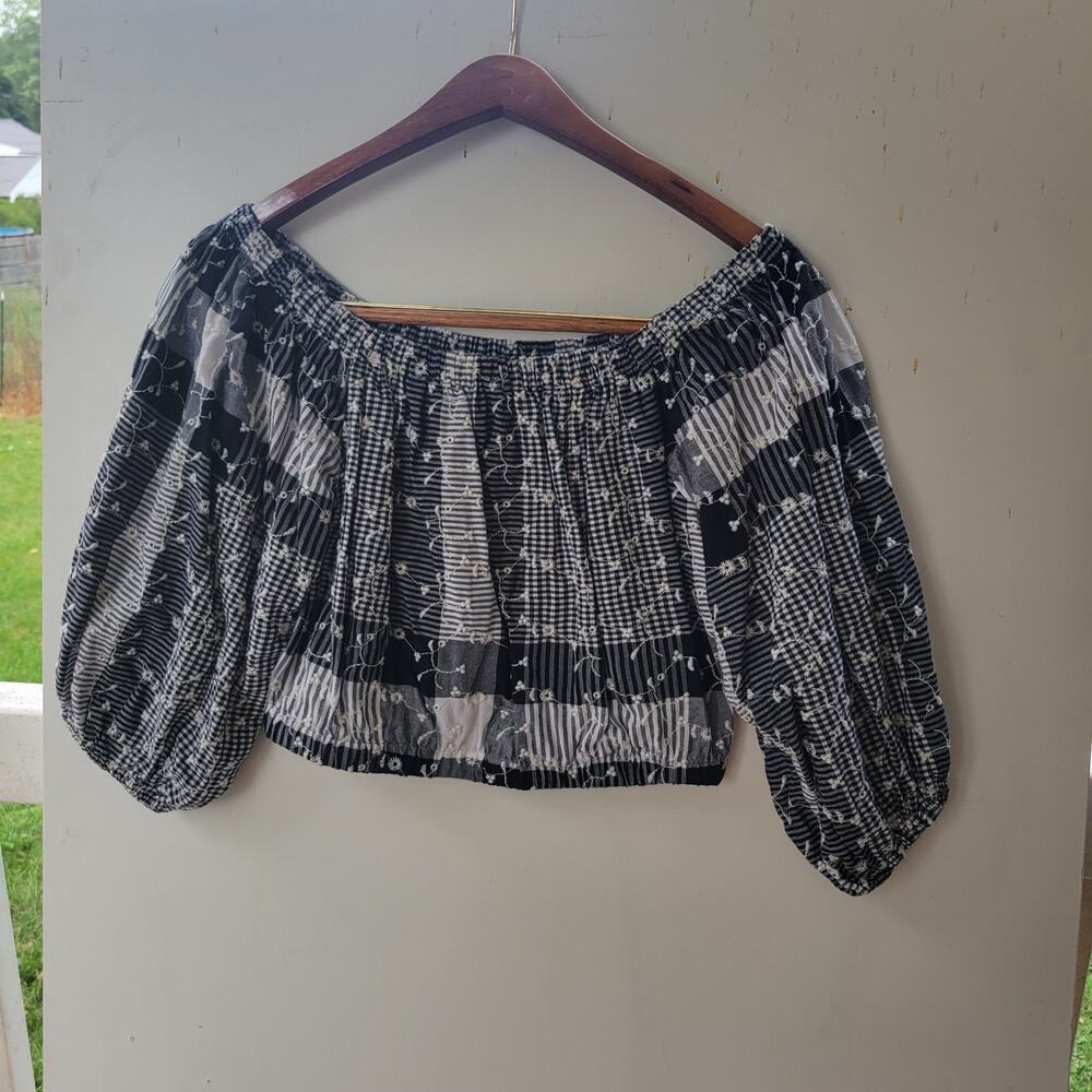 Forever 21 Crop Top‎ Womens Small Black White Gingham Floral Boho Excellent